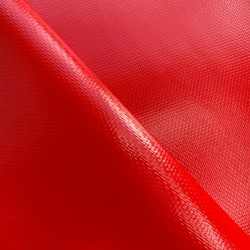 Ткань ПВХ 600 гр/м2 плотная, Красный (Ширина 150см), на отрез  в Москве